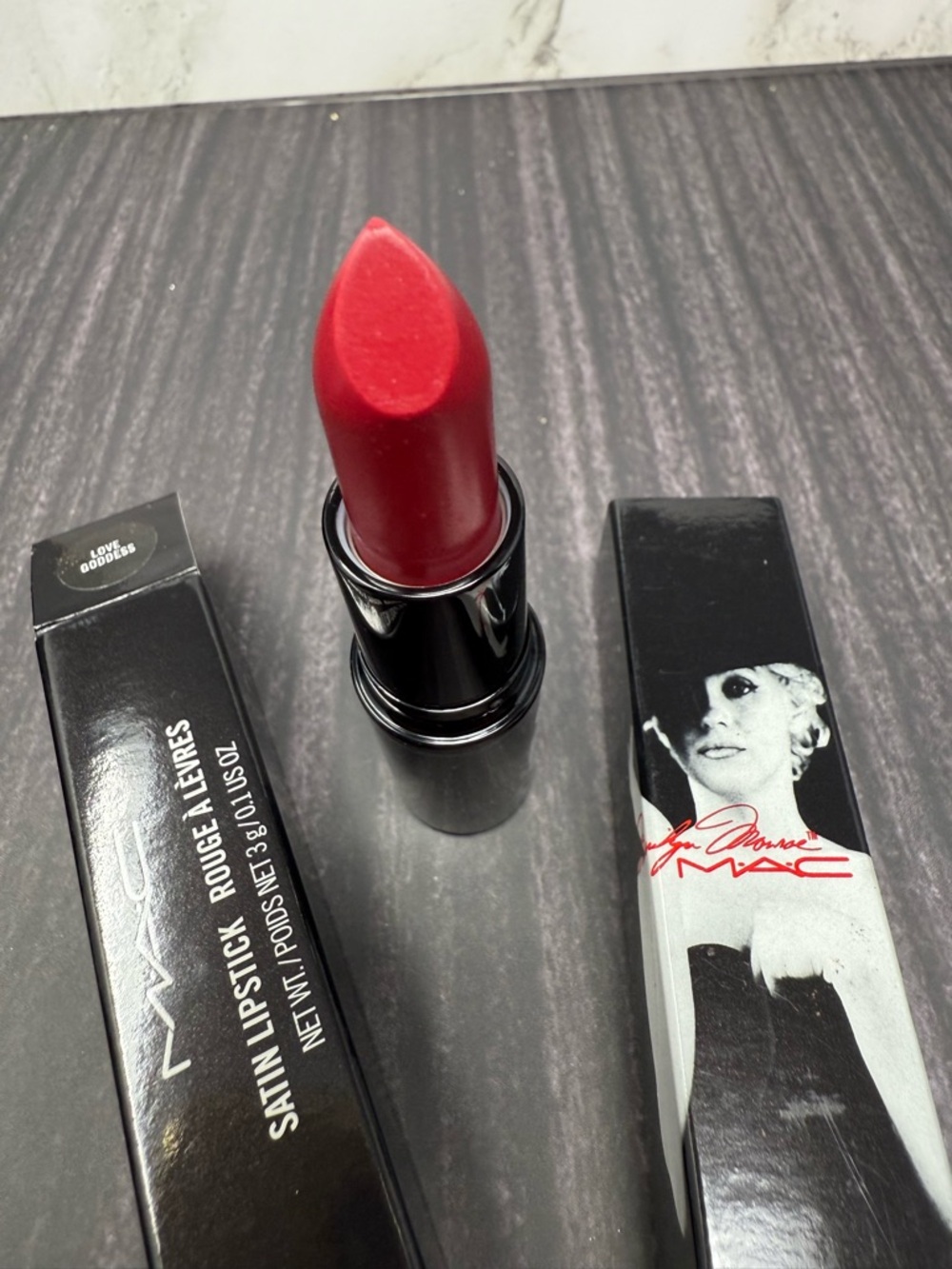 MAC love goddess LIPSTICK~MARILYN MONROE COLLECTION